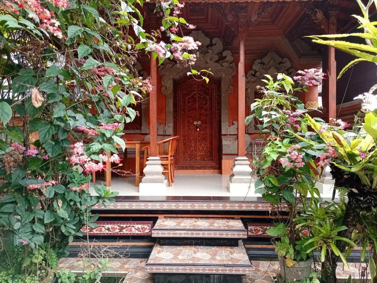 Nyoman House Ubud Buitenkant foto
